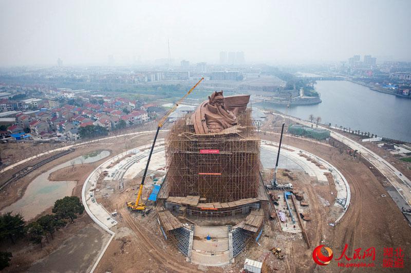 現(xiàn)全球最大關(guān)公青銅雕像，目測宇達施工（圖）