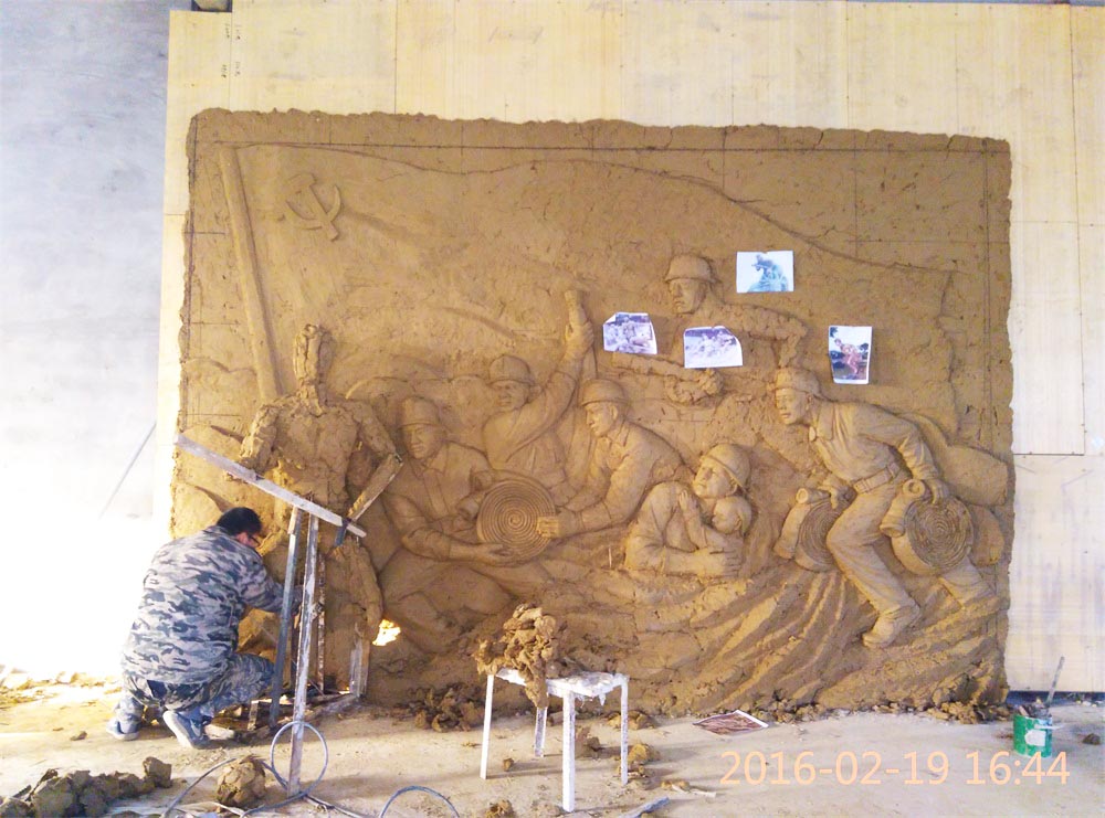 工程公告：消防題材玻璃鋼浮雕泥塑即將完工。